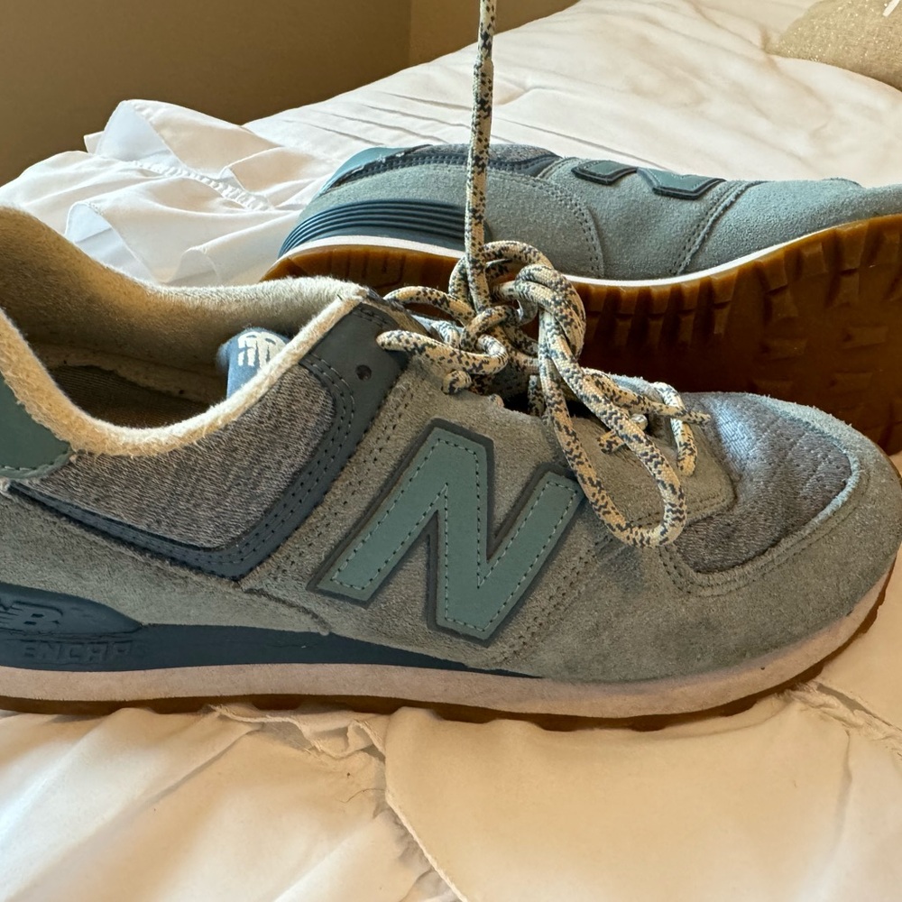 New Balance Classics